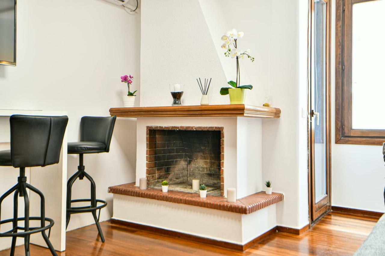 Flowers Of Athens, Boutique Aparthotel With 6-Apartments In Central Αθήνα Εξωτερικό φωτογραφία